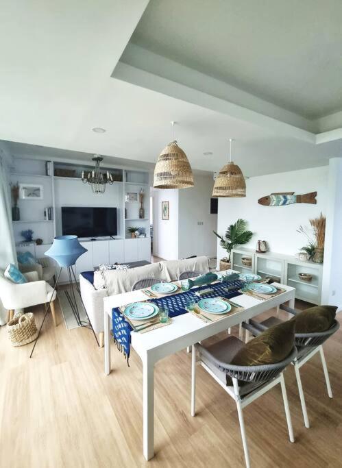 Astria Homes- Your Seaside Home Хулхумале Экстерьер фото